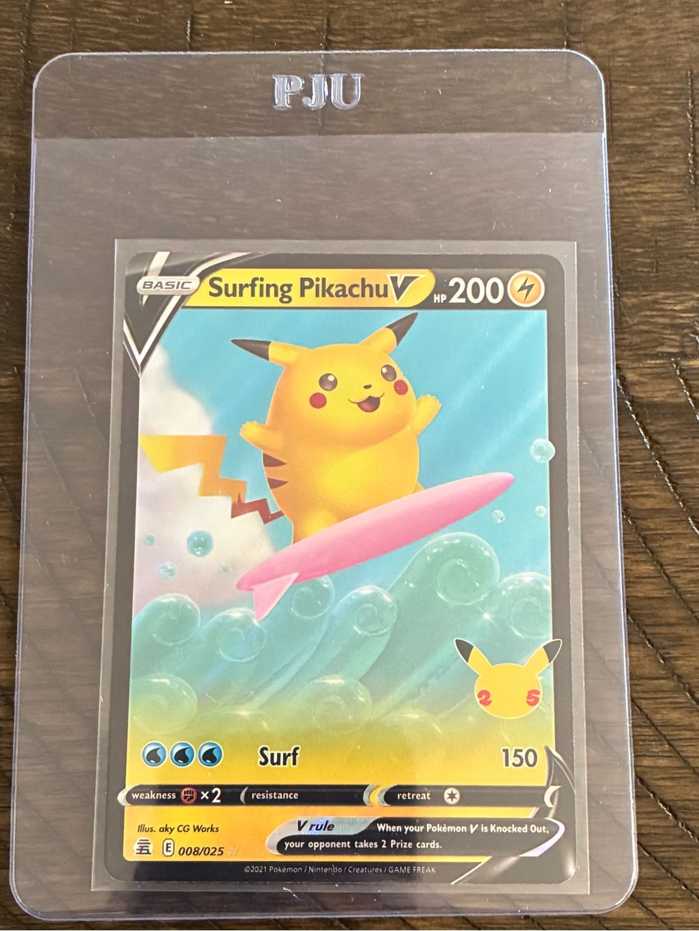 Surfing Pikachu V 008/025 Celebrations Ultra Rare Holo Pokemon TCG 2021 NM